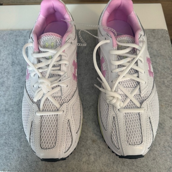 Under Armour Women’s New HOVR Apparition White and Pink Running Shoes - Picture 2 of 8
